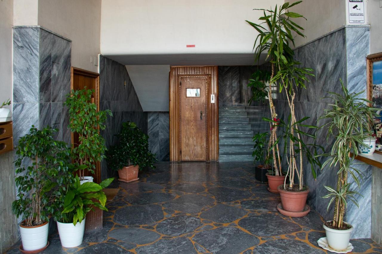 Nido Dei Gabbiani Bed & Breakfast Napoli Dış mekan fotoğraf